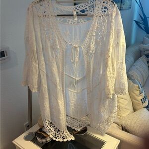 La Moda White Boho Swim Kimono with Scalloped Edges